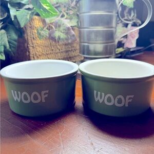 Ceramic medium dog bowls “Woof”